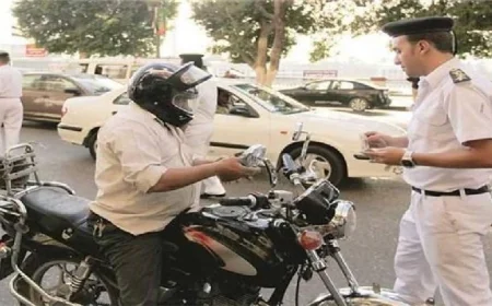 تحرير 1090 مخالفة مرورية بسبب عدم ارتداء الخوذة في حملة أمنية شاملة