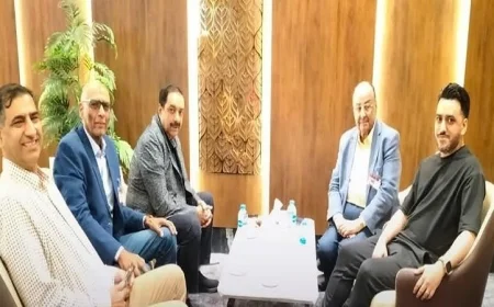 رئيس الاتحاد الدولي للهوكي يصل القاهرة للمشاركة في بطولة الأمم الأفريقية