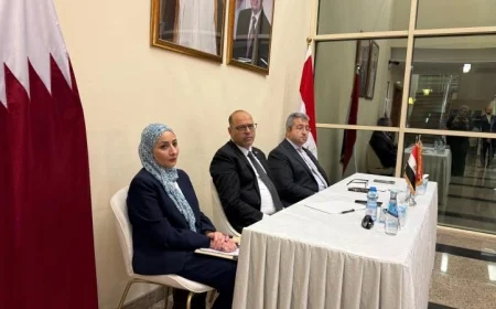 وزير العمل يعقد اجتماعًا مع ممثلي الجالية المصرية في قطر ويجيب على استفساراتهم