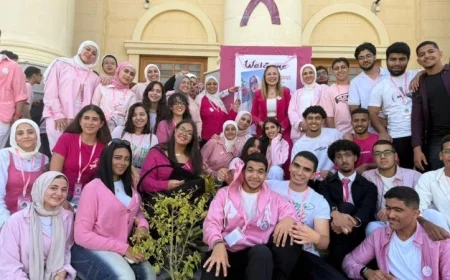 عبدالصادق يؤكد أهمية الكشف المبكر عن سرطان الثدي كخط دفاع أساسي لصحة المرأة