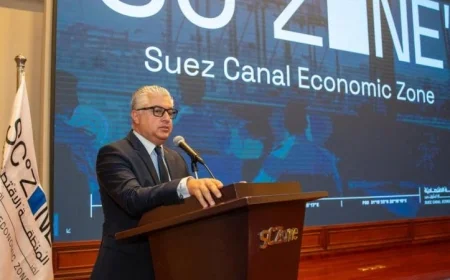 رئيس هيئة قناة السويس يستعرض فرص التعاون مع كبرى الشركات الهولندية لتعزيز الاقتصاد المحلي
