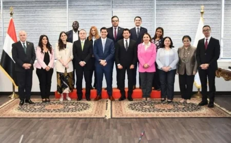 صباحى يستعرض مع الوزارات ومنظمات الأمم المتحدة بمصر فرص تمكين الشباب