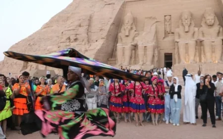 احتفال مذهل في مهرجان أسوان بظاهرة تعامد الشمس في معبد أبو سمبل بحضور آلاف السياح