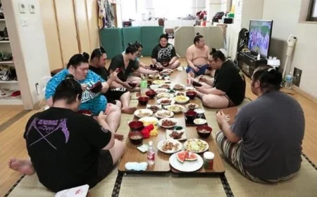 طن من الطعام لدعم مصارعي السومو في المملكة المتحدة