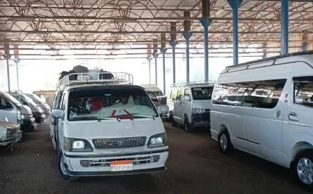 محافظ أسوان يؤكد عدم التسامح مع مخالفي التعريفة الجديدة لسيارات السيرفيس