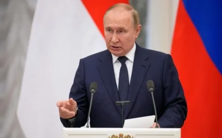 بوتين يقدم رؤية جديدة لسياسة الهجرة إلى روسيا حتى عام 2030