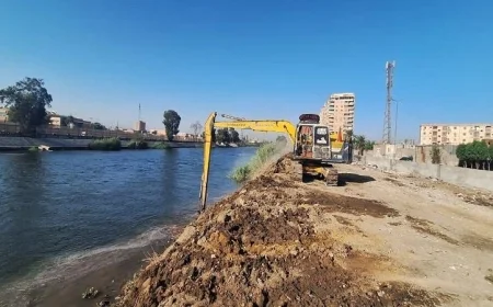 محافظ القليوبية يراقب إزالة مخالفة قطع جسر ترعة الإسماعيلية في شبرا الخيمة