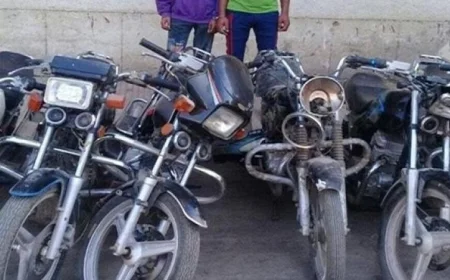 سجل 1392 مخالفة على سائقي الدراجات النارية لعدم ارتداء الخوذة أثناء القيادة