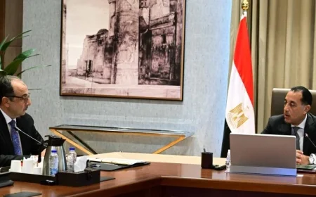 مدبولي وشيمي يبحثان الفرص الاستثمارية الواعدة في قطاع السياحة والبناء