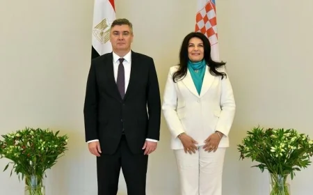 سفيرة مصر الجديدة في كرواتيا تسلم أوراق اعتمادها للرئيس الكرواتي