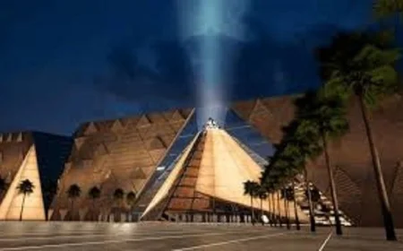 سفير أوزبكستان في القاهرة يصف المتحف المصري الكبير هدية قيمة للعلماء وعشاق الثقافة