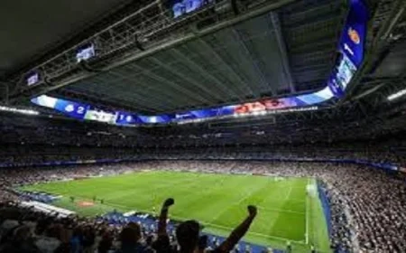 نفاذ تذاكر مباراة الكلاسيكو بين ريال مدريد وبرشلونة خلال خمس دقائق فقط