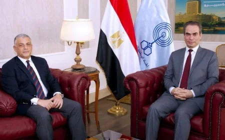 محافظ الإسماعيلية يبحث سبل تعزيز التعاون مع رئيس الهيئة الوطنية للإعلام