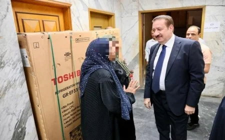 محافظ المنوفية يوزع ثلاجتين ومساعدات مالية وعينية على 12 حالة إنسانية في خطوة إنسانية ملهمة