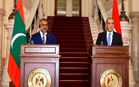 وزير الخارجية يؤكد تعزيز العلاقات التاريخية مع المالديف بتوجيهات من الرئيسين