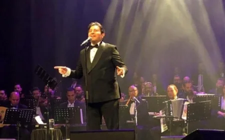 جماهيرية ضخمة تحتفل بمهرجان الموسيقى العربية 33 في الإمارات