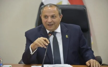 محافظ بورسعيد يؤكد أهمية الجامعة في تشكيل أجيال قيادية للمستقبل