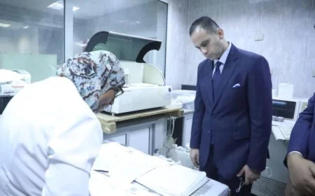 نائب وزير الصحة يطالب بفتح تحقيق عاجل في واقعة مستشفى المنيرة مع صور توثق الحادثة