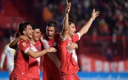 أرجنتينوس جونيورز يحصد انتصاراً جديداً أمام نيولز أولد بويز في الدوري الأرجنتيني