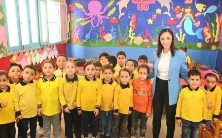 محافظ البحيرة تتابع سير العمل في مدرسة منية سلامة الابتدائية والجمعية الزراعية بالرحمانية