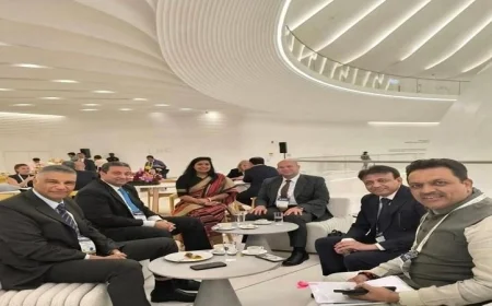 محافظ أسوان يناقش فرص الاستثمار مع وفود دولية مشاركة في المنتدى الاقتصادي