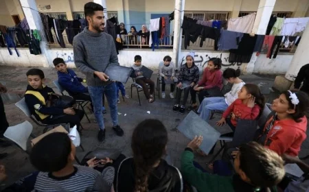 الأونروا تعلن جاهزية أكثر من 8 آلاف معلم لاستئناف التعليم في غزة