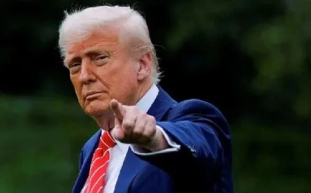 ترامب يكشف عن تدمير غواصة ضخمة تهرب المخدرات إلى الولايات المتحدة