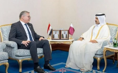 وزير البترول والثروة المعدنية يعقد اجتماعات استراتيجية مع كبار المسؤولين القطريين