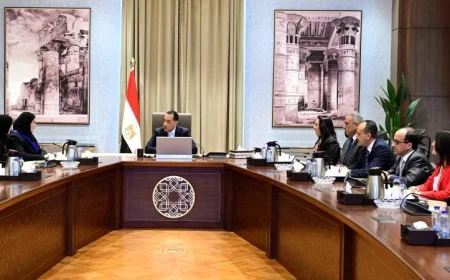 مدبولي ومريم المسند يناقشان سبل إدخال المساعدات الإنسانية لقطاع غزة