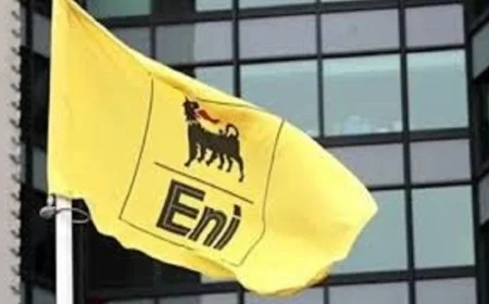 إيني الإيطالية تحقق 1.2 مليار يورو صافي ربح في الربع الثالث وتعزز أدائها المالي