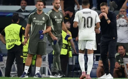 ألونسو يثني على تألق كيليان مبابي قبل قمة يوفنتوس بدوري أبطال أوروبا