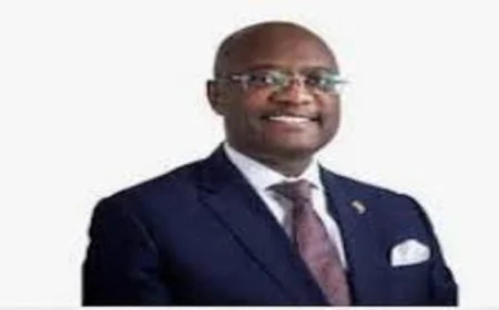 إلومبي يتولى رئاسة البنك الإفريقي للتصدير والاستيراد كالرئيس الرابع بعد أدائه اليمين الرسمية