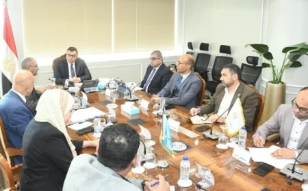 وزير الإسكان يبرز أهمية توفير خدمات المرافق المتكاملة للمواطنين