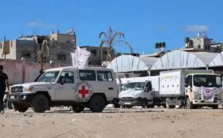 إسرائيل تتسلم جثماني رهينتين في غزة من الصليب الأحمر