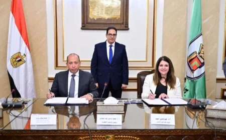 مستشفى المنيل الجامعي التخصصي يوقع بروتوكول تعاون مع طب الأسنان التعليمي لتعزيز الخدمات الصحية