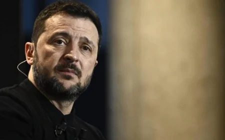 زيلينسكي يصل إلى السويد لتعزيز اتفاقيات تسليم الأسلحة