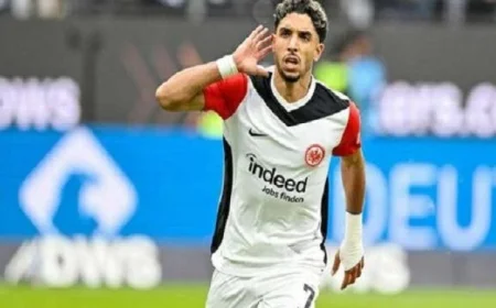 عمر مرموش يعبر عن اعتزازه بتمثيل مصر في الدوري الإنجليزي الممتاز