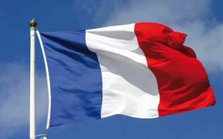 فرنسا تطالب إسرائيل بفتح الطريق لتوصيل المساعدات الإنسانية إلى غزة