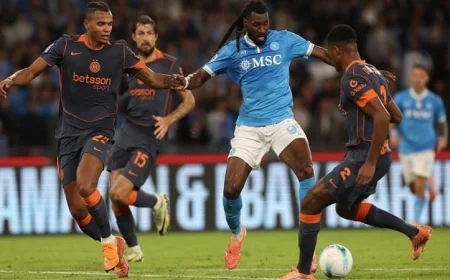 نابولي يستعيد صدارة الدوري الإيطالي بفوزه الكبير على إنتر ميلان 3-1