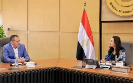 وزيرة التضامن تتعاون مع وفد ألماني لتعزيز صناعة الأطراف الصناعية في مصر