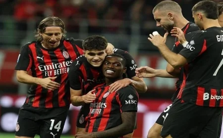 ميلان يواجه تحدياً صعباً ضد أتالانتا في قمة الجولة التاسعة من الدوري الإيطالي