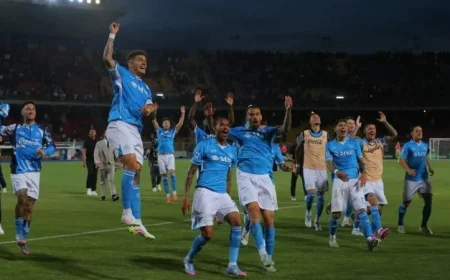 نابولي يحافظ على صدارة الدوري الإيطالي بعد انتصار مهم أمام ليتشي