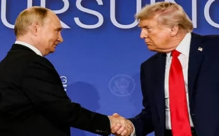 المتحدث باسم الكرملين يكشف عن التحضيرات المكثفة قبل اجتماع بوتين وترامب