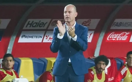 توروب يكشف تشكيل الأهلي لمواجهة بتروجيت في الدوري الممتاز