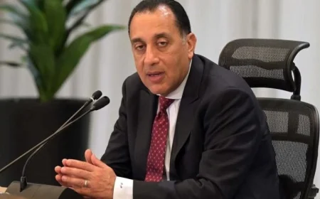 مدبولي يسافر إلى شرم الشيخ لحضور حفل افتتاح المؤتمر الدولي الإنتوساي 25