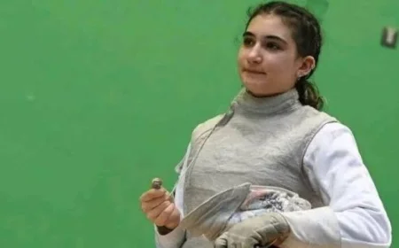 سارة عمرو تحقق إنجازا تاريخيا وتفوز بذهبية كأس العالم لسلاح الشيش تحت 17 سنة في تركيا