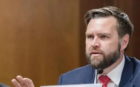 نائب الرئيس الأمريكي يؤكد استمرار وقف إطلاق النار في غزة رغم حدوث مواجهات