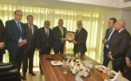 صور تكشف عن بروتوكول تعاون مشترك بين المحكمة العربية للتحكيم ومحافظة أسيوط