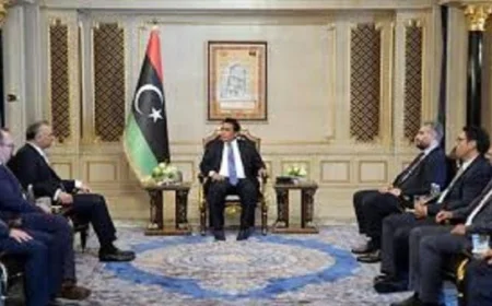 رئيس المجلس الرئاسي الليبي يناقش آخر التطورات مع مستشار الرئيس الأمريكي
