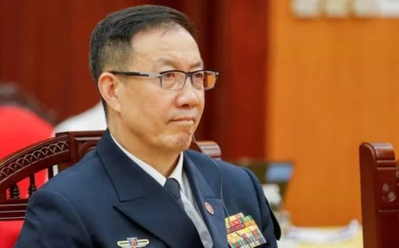 وزير الدفاع الصيني يطالب نظيره الأمريكي ببناء ثقة متبادلة لتعزيز التعاون الأمني